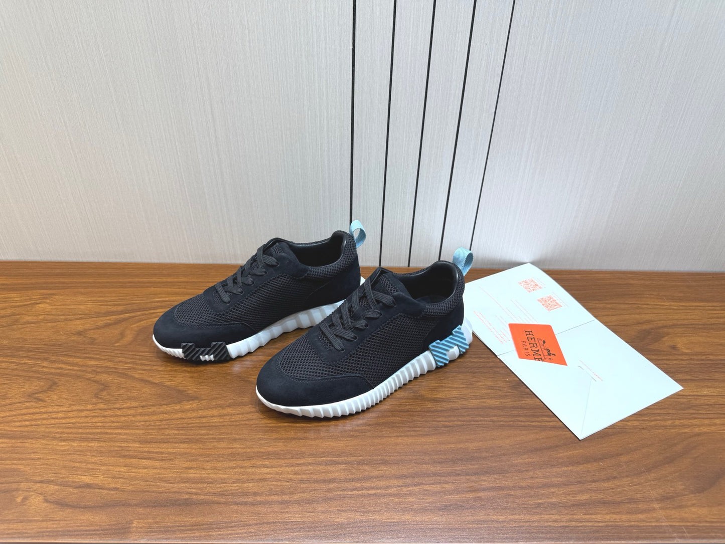 Designer Sneakers Shoes – Sneakers Shoes, Lifestyle Running Shoes, Latest Sneaker