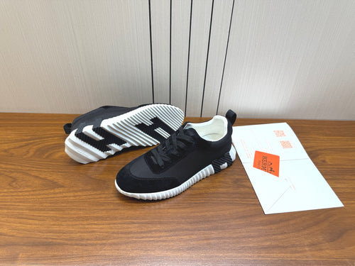 Designer Sneakers Shoes – Sneakers Shoes, Lifestyle Running Shoes, Latest Sneaker
