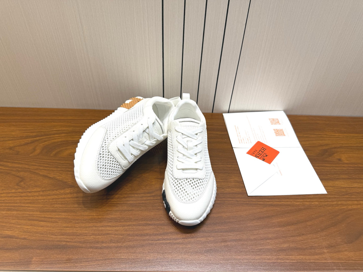 Designer Sneakers Shoes – Sneakers Shoes, Lifestyle Running Shoes, Latest Sneaker