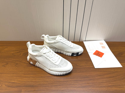 Designer Sneakers Shoes – Sneakers Shoes, Lifestyle Running Shoes, Latest Sneaker