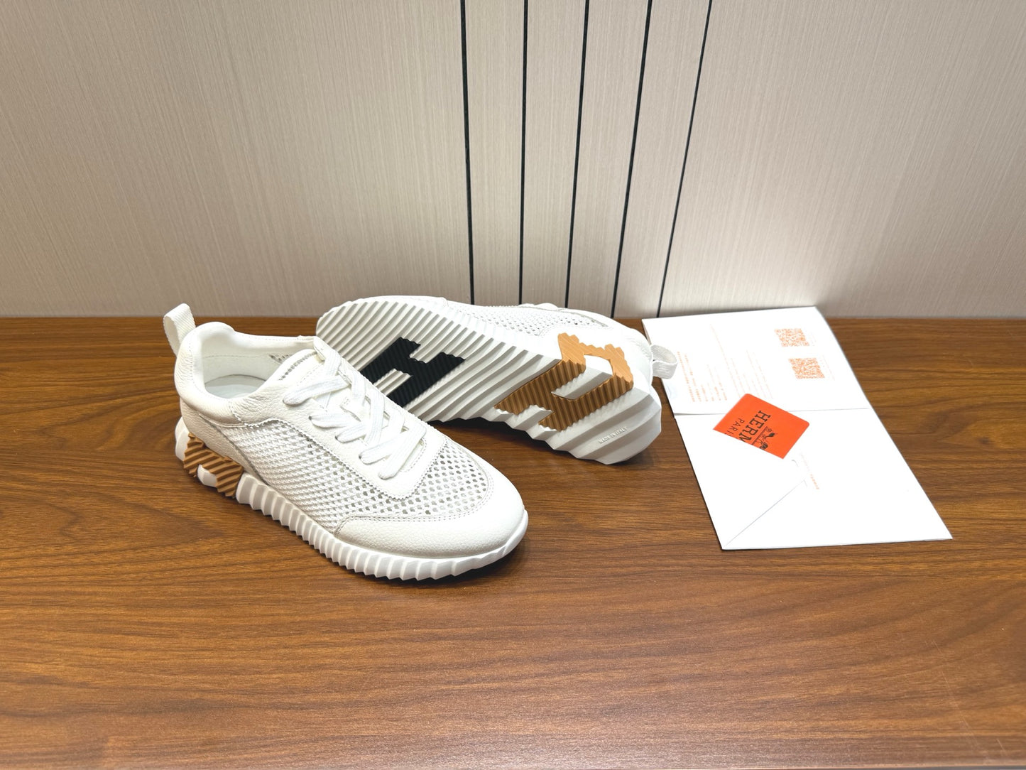 Designer Sneakers Shoes – Sneakers Shoes, Lifestyle Running Shoes, Latest Sneaker
