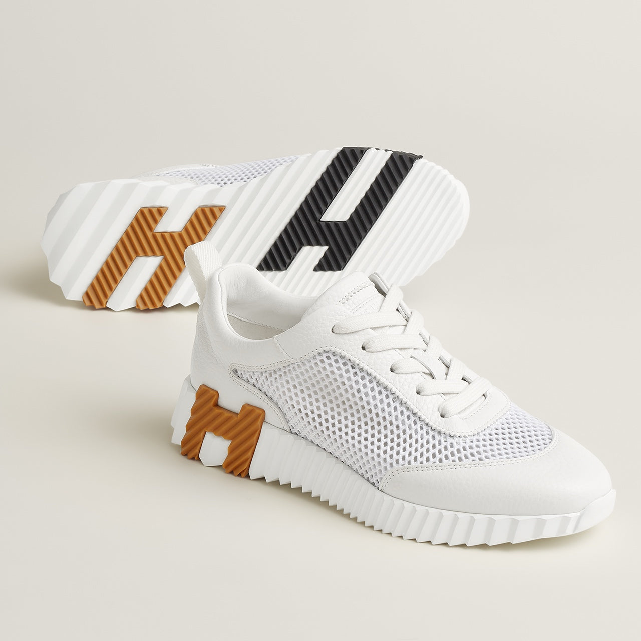 Designer Sneakers Shoes – Sneakers Shoes, Lifestyle Running Shoes, Latest Sneaker