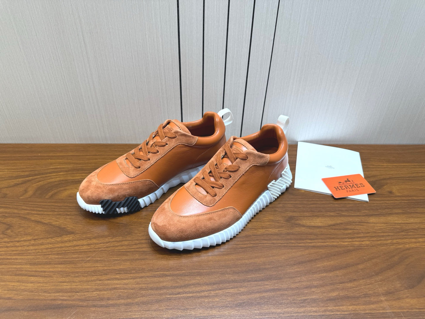 Designer Sneakers Shoes – Sneakers Shoes, Lifestyle Running Shoes, Latest Sneakers