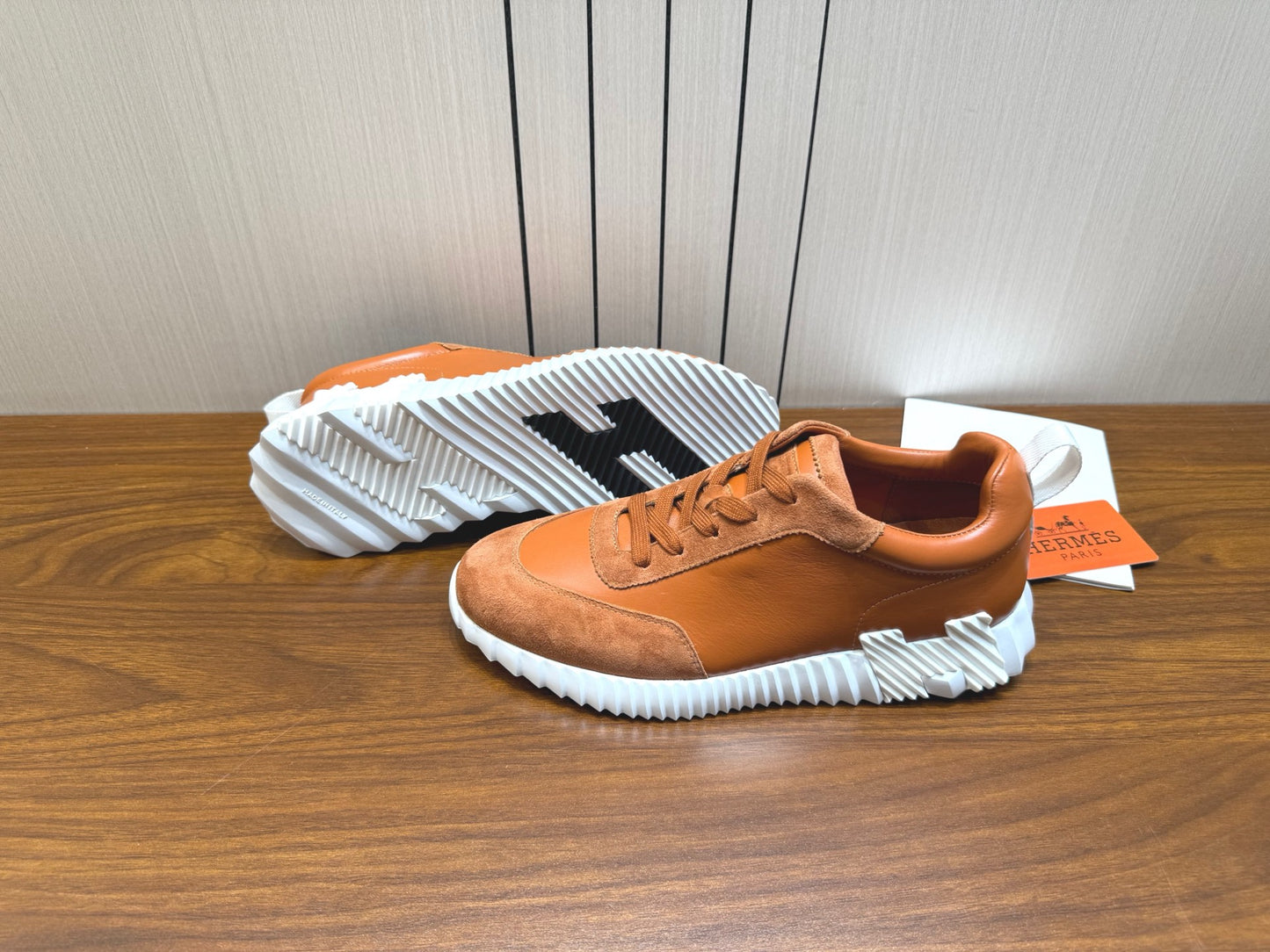 Designer Sneakers Shoes – Sneakers Shoes, Lifestyle Running Shoes, Latest Sneakers