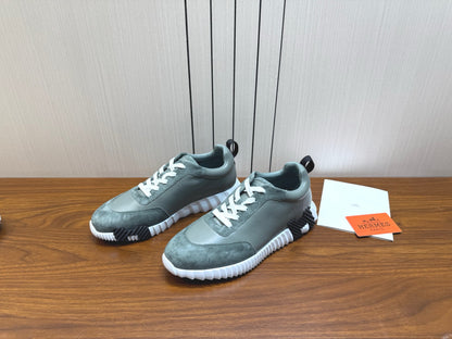 Designer Sneakers Shoes – Sneakers Shoes, Lifestyle Running Shoes, Latest Sneakers