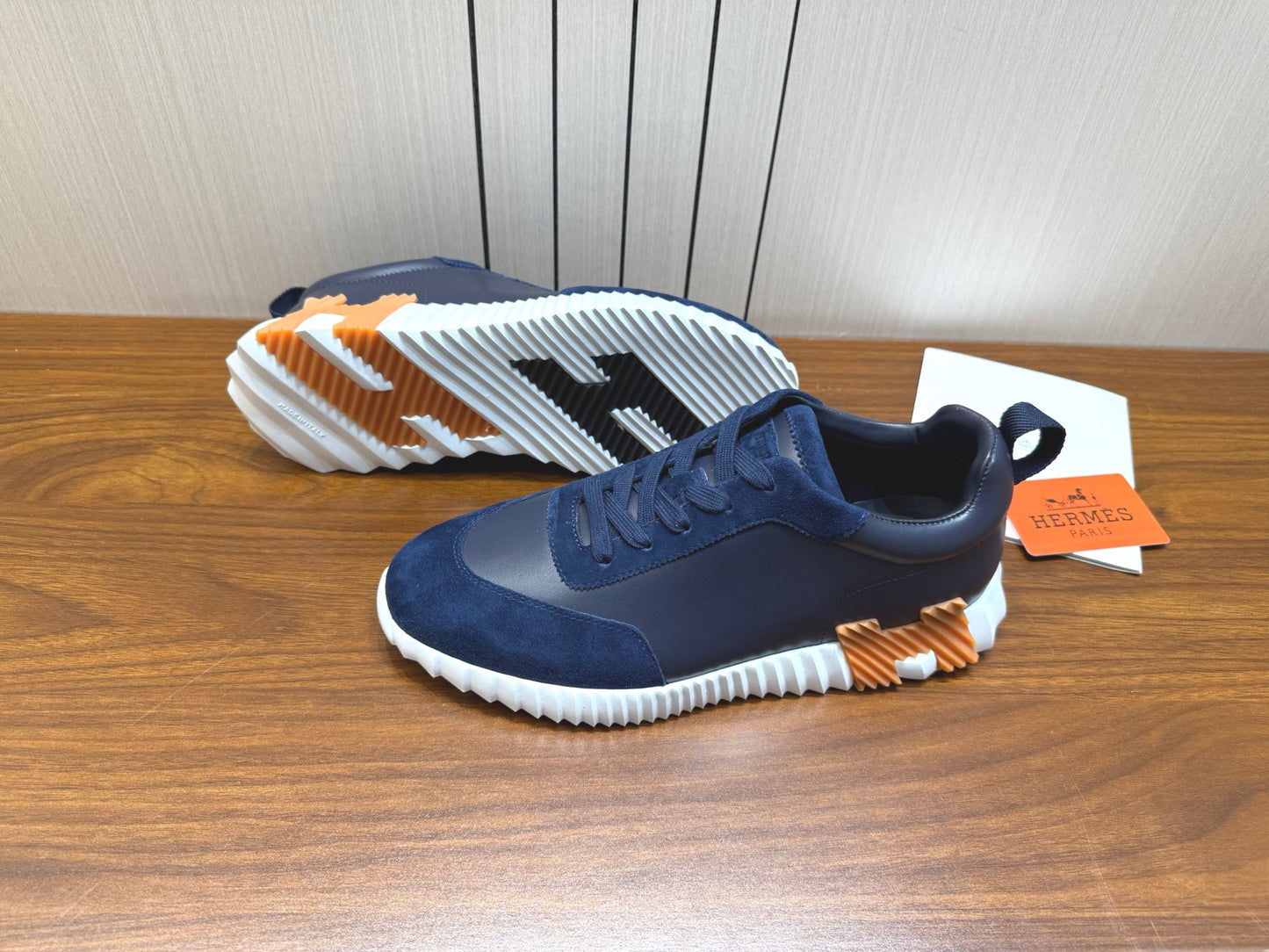 Designer Sneakers Shoes – Sneakers Shoes, Lifestyle Running Shoes, Latest Sneakers