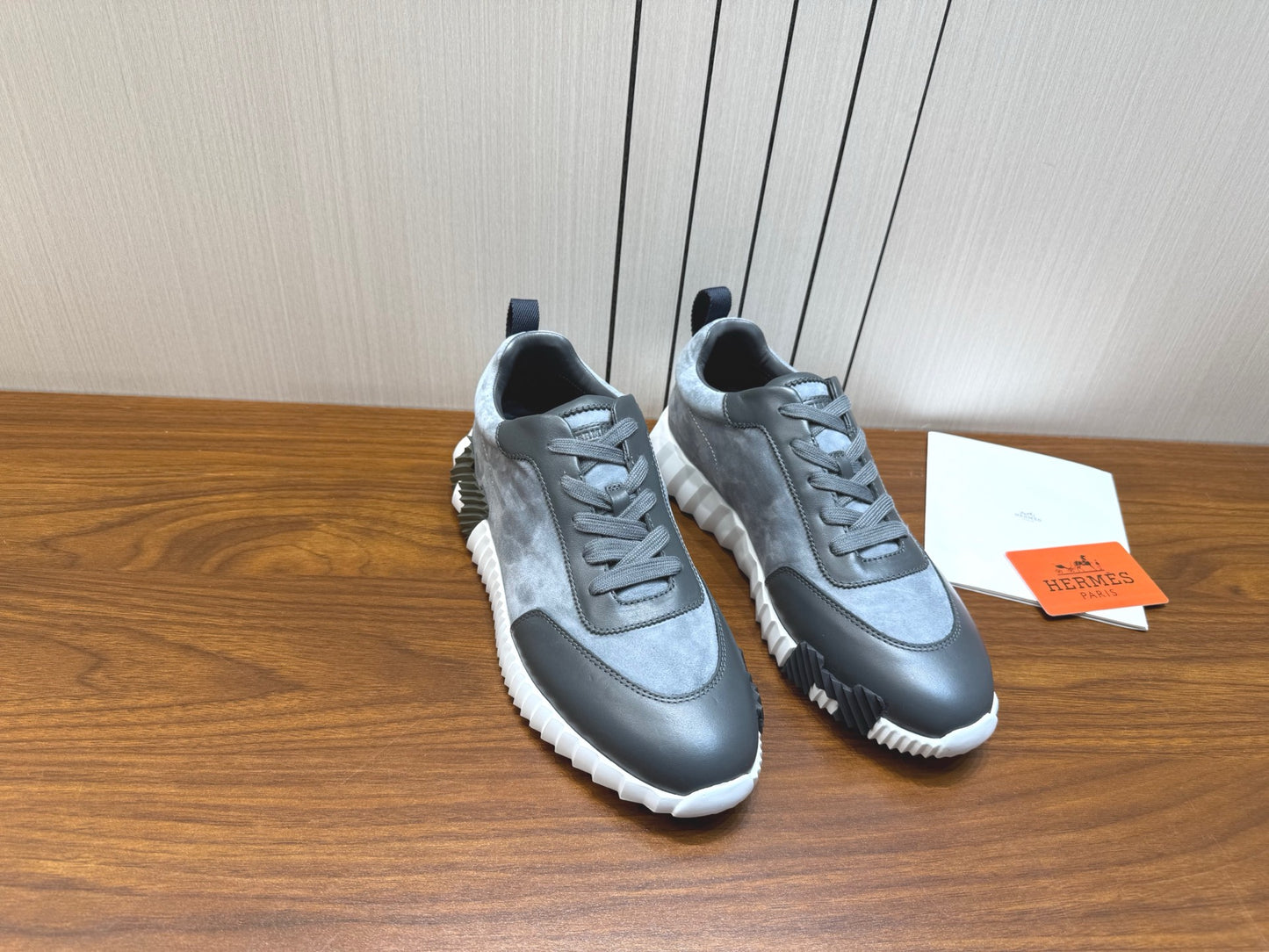 Designer Sneakers Shoes – Sneakers Shoes, Lifestyle Running Shoes, Latest Sneaker