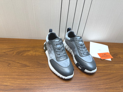 Designer Sneakers Shoes – Sneakers Shoes, Lifestyle Running Shoes, Latest Sneaker