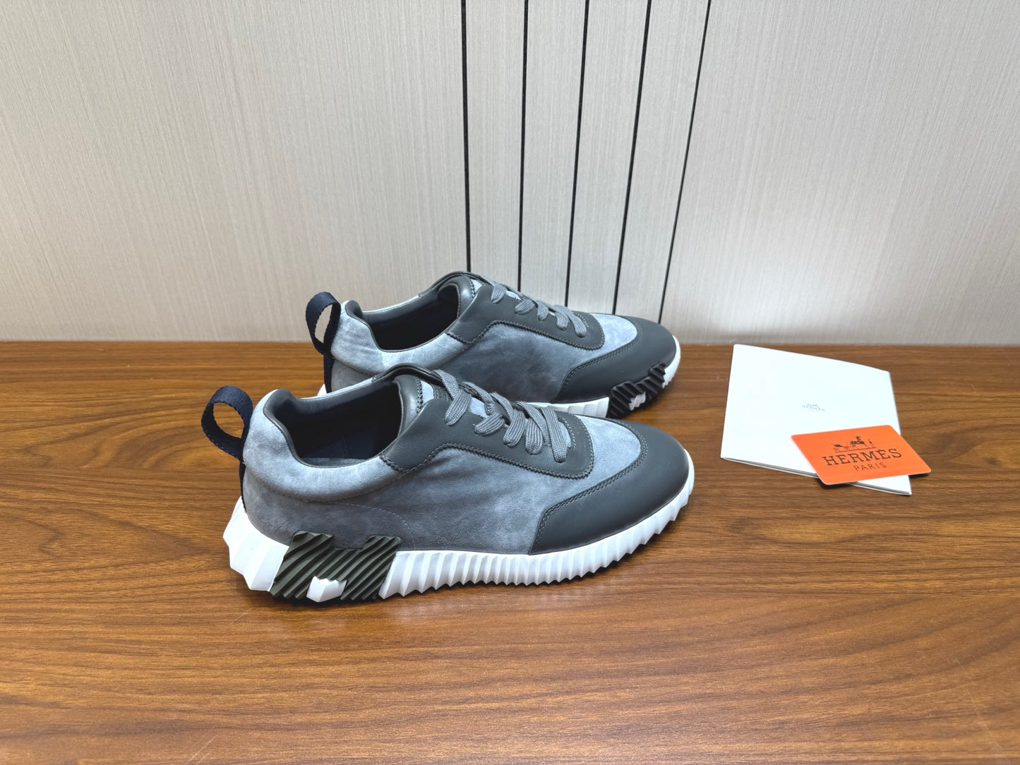 Designer Sneakers Shoes – Sneakers Shoes, Lifestyle Running Shoes, Latest Sneaker