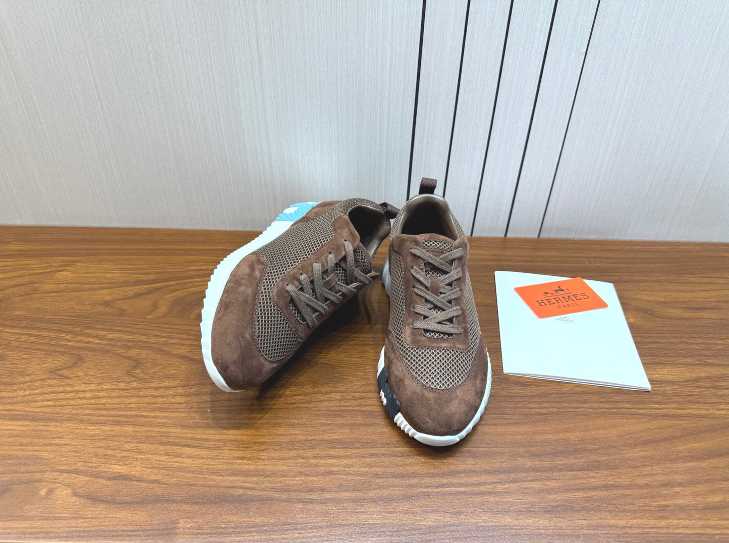 Designer Sneakers Shoes – Sneakers Shoes, Lifestyle Running Shoes, Latest Sneaker