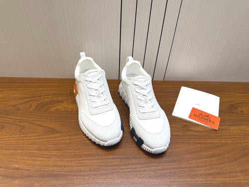 Designer Sneakers Shoes – Sneakers Shoes, Lifestyle Running Shoes, Latest Sneakers