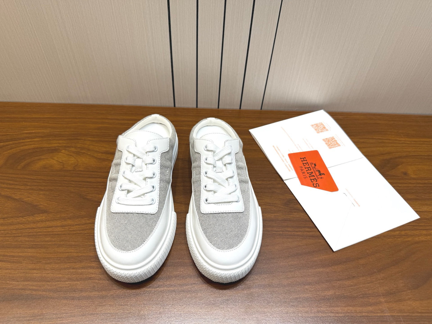 Designer Sneakers Shoes – Sneakers Shoes, Lifestyle Running Shoes, Latest Sneakers
