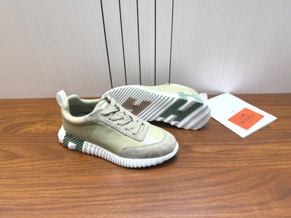 Designer Sneakers Shoes – Sneakers Shoes, Lifestyle Running Shoes, Latest Sneaker