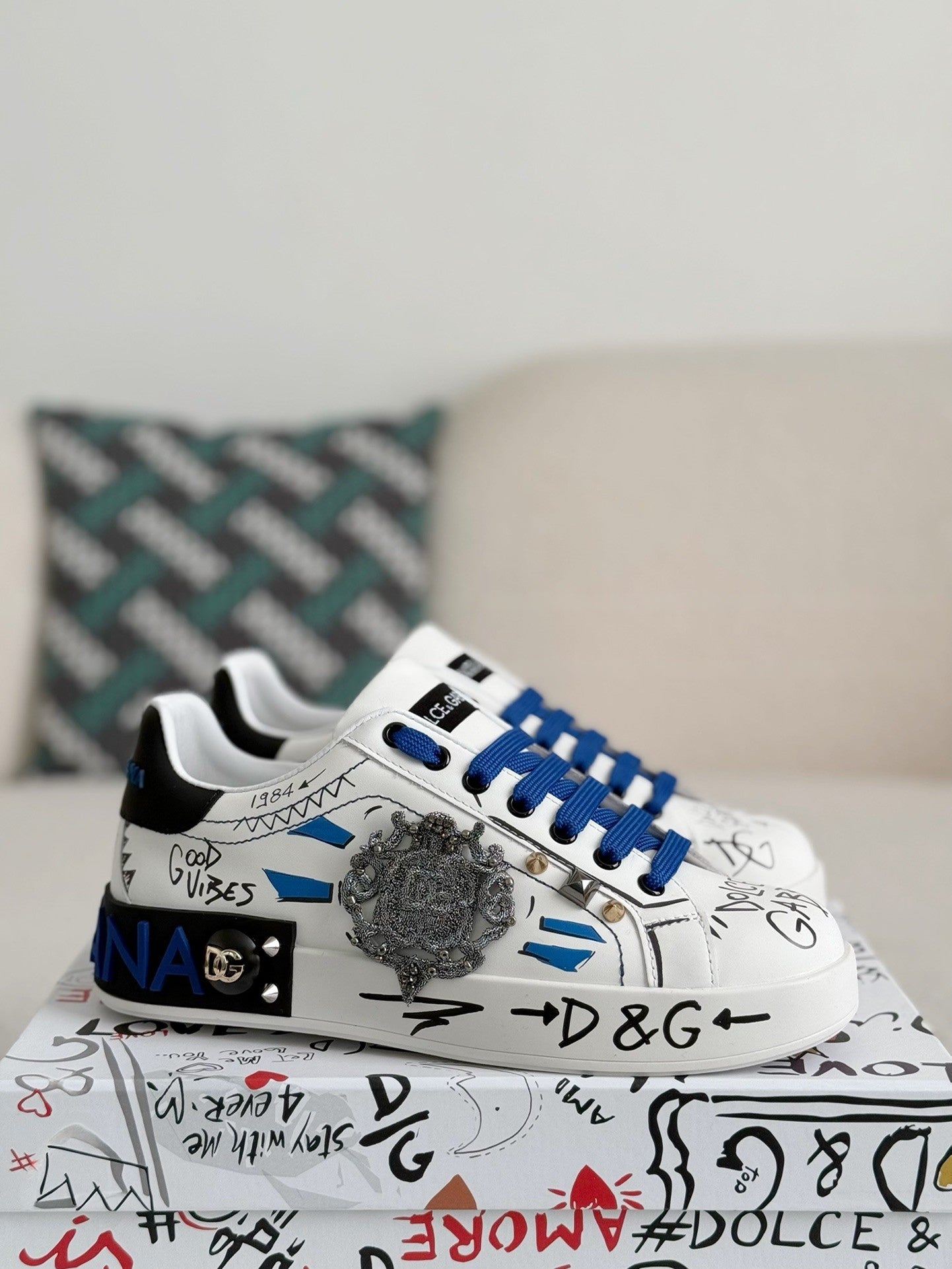 Designer Sneakers Shoes – Sneakers Shoes, Lifestyle Latest Sneakers, Men’s Casual Shoes